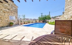 Poolside Escape Studio In Skarinou Village With Pool Facilities